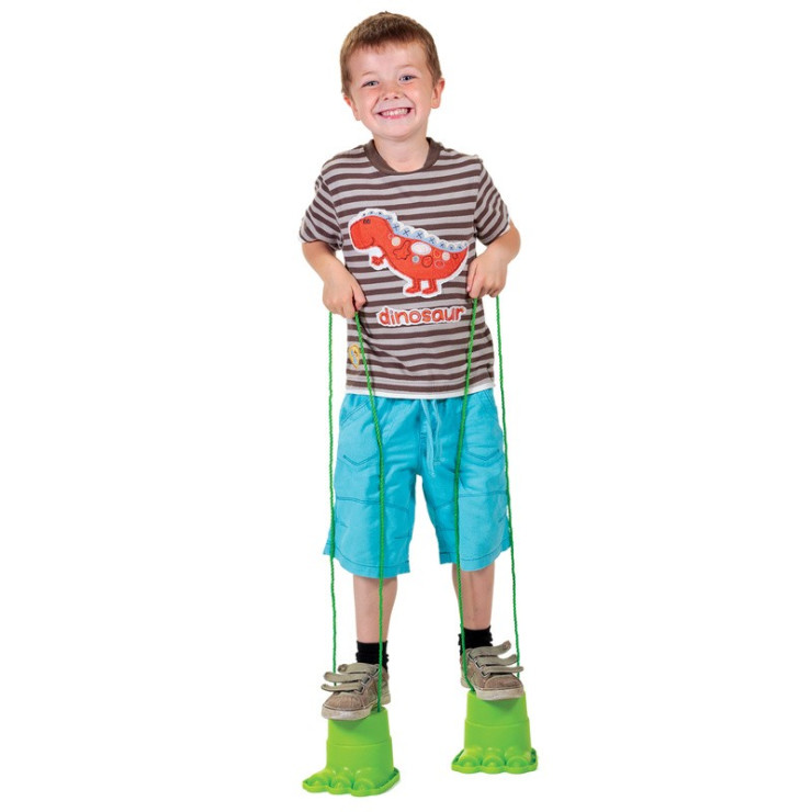 MONSTER FEET