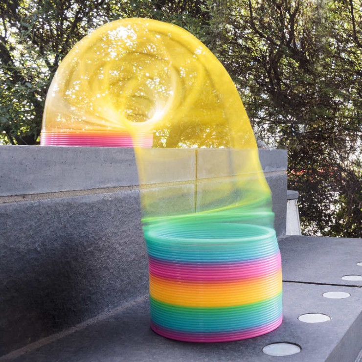 GIANT RAINBOW SPRINGY