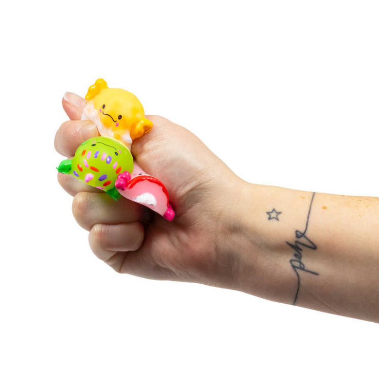 Gniotek Mochi w kształcie axolotla