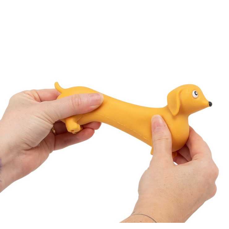 STRETCHY SAUSAGE DOG
